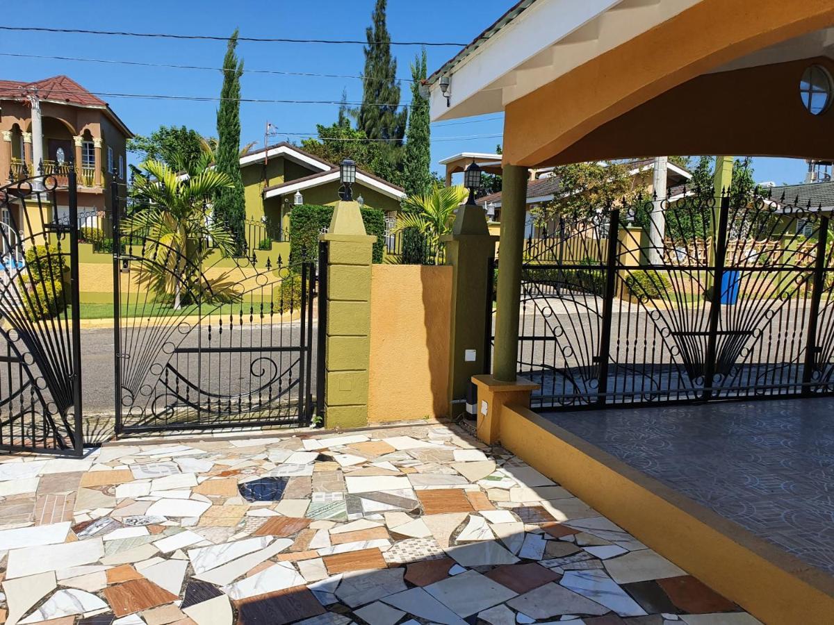 B&B Sunshine Falmouth Εξωτερικό φωτογραφία
